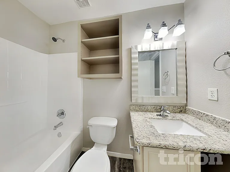 3239 Dartmouth Field Ln — Photo 13