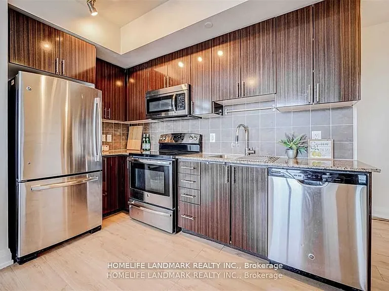 7171 Yonge St #2701 — Photo 5