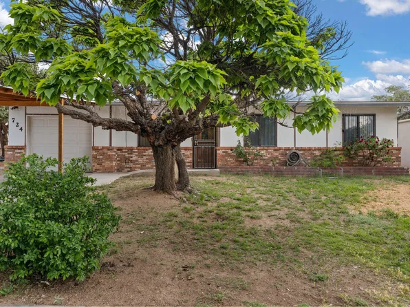 724 Nakomis Dr NE, Albuquerque, NM 87123