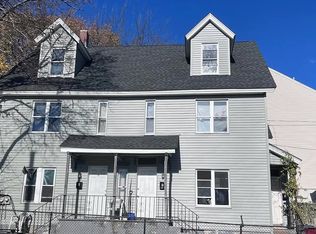 7 Arthur St #7, Lowell, MA 01851