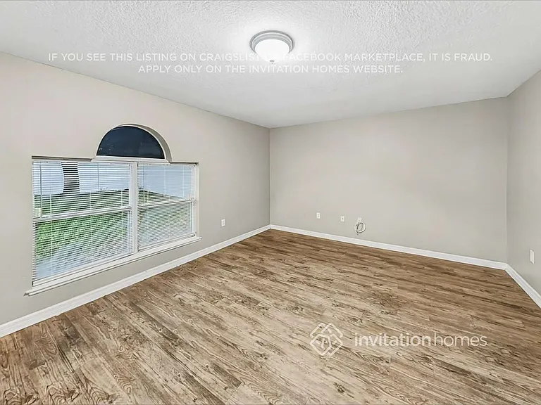 313 Flint Dr — Photo 5