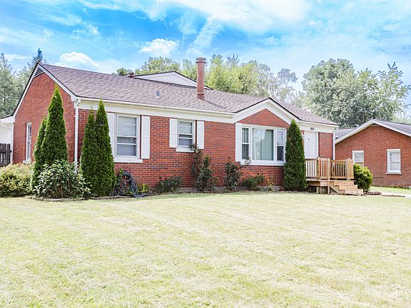 4th image of 2306 Cabot Dr