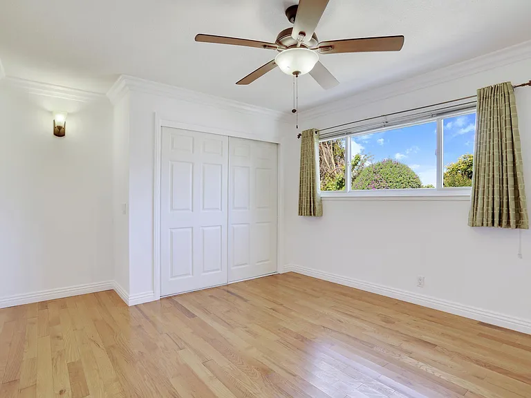 3209 Warwick Rd — Photo 23