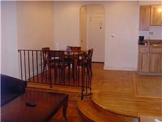 Rented by Douglas Elliman | media 23