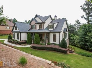 3639 Sunset Point Dr, Gainesville, GA 30506