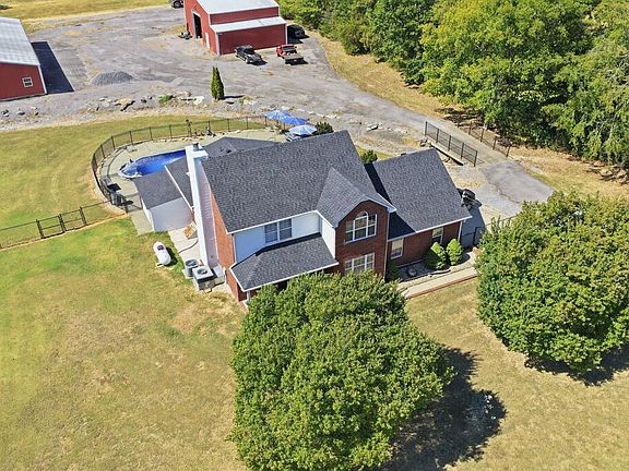 5th image of 4612 Midland Rd
