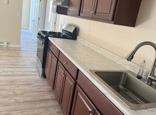 257 Hughes Ave #3, Pawtucket, RI 02861
