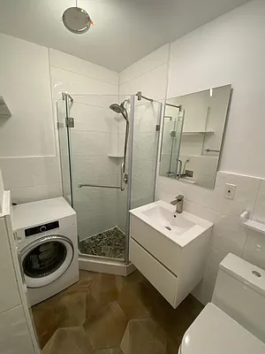 Rented by Spire Group | media 30