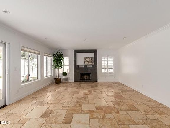5th image of 4715 E La Mirada Dr