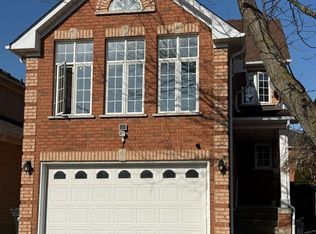 3 Todmorden Dr, Brampton, ON L7A 1M5