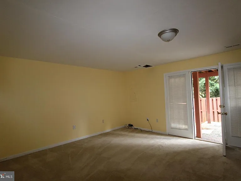 13230 Coppermill Dr — Photo 34