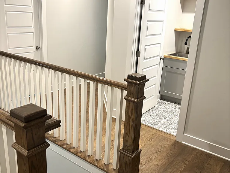 2554 Barry St — Photo 11
