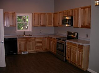 2 Fountain St STE 109, Clinton, NY 13323