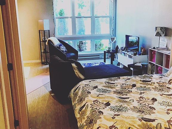 3rd image of 3535 Grand Ave S APT 104