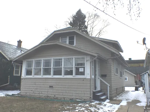 2315 S 4th St, Rockford, IL 61104