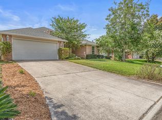 12110 Rainbow Lake Dr E, Jacksonville, FL 32258