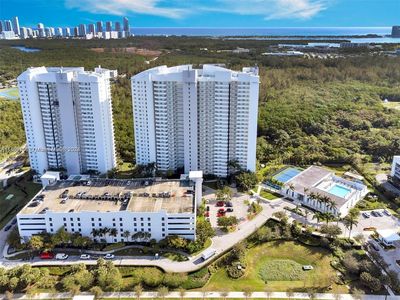 14951 Royal Oaks Ln APT 704, North Miami, FL, 33181