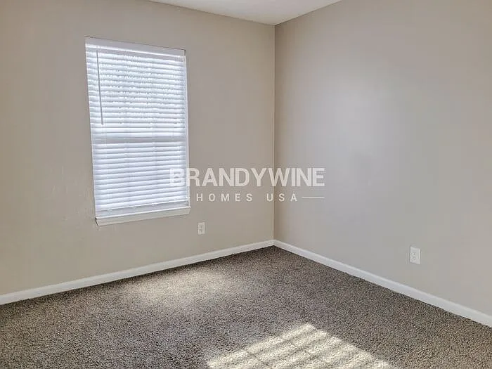 1135 Valley Forge Dr — Photo 8