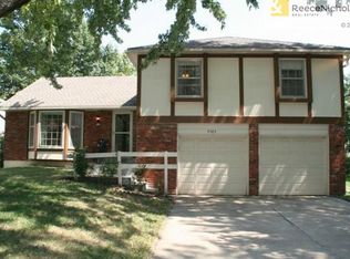 9909 Connell Dr, Overland Park, KS 66212