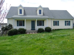 11689 Flag Rock Dr, Remington, VA 22734
