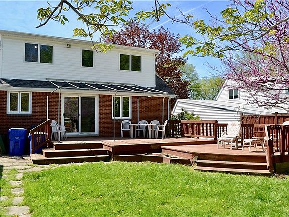4th image of 35 Idlewood Dr