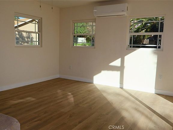 5th image of 35064 Beech Ave