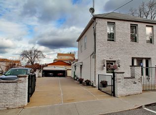 1212 89th St, North Bergen, NJ 07047