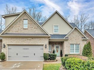 2242 Renaissance Ln, High Point, NC 27262