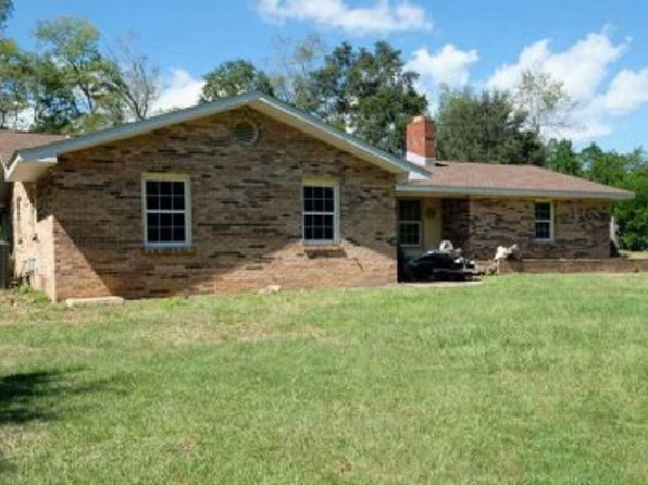 5953 Deerwood Dr, Malone, FL 32445