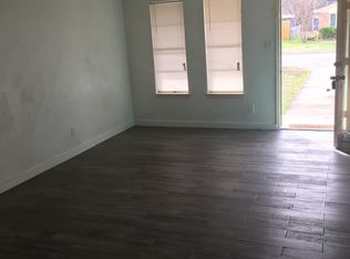 202 S 1st St, Sanger, TX 76266