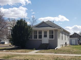 701 W 6th Ave, Mitchell, SD 57301