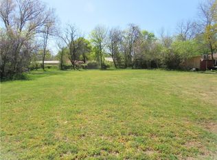 208 N Walnut St, Waco, TX 76705