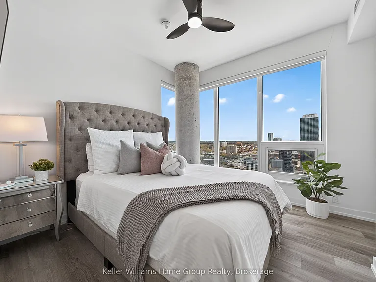 15 Wellington St S #2402 — Photo 12