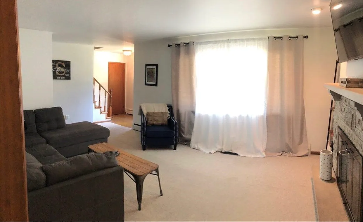 1221 Dolphin St photo 1