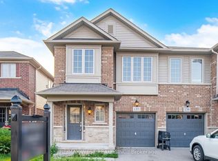 137 Echovalley Dr, Hamilton, ON L8J0H1