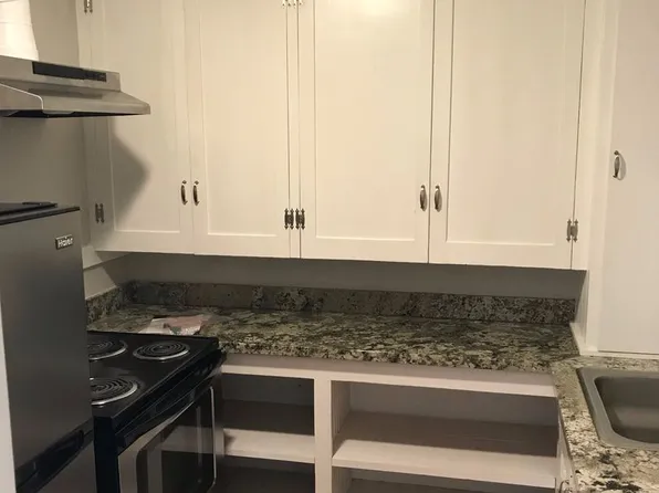 Beacon Apartments