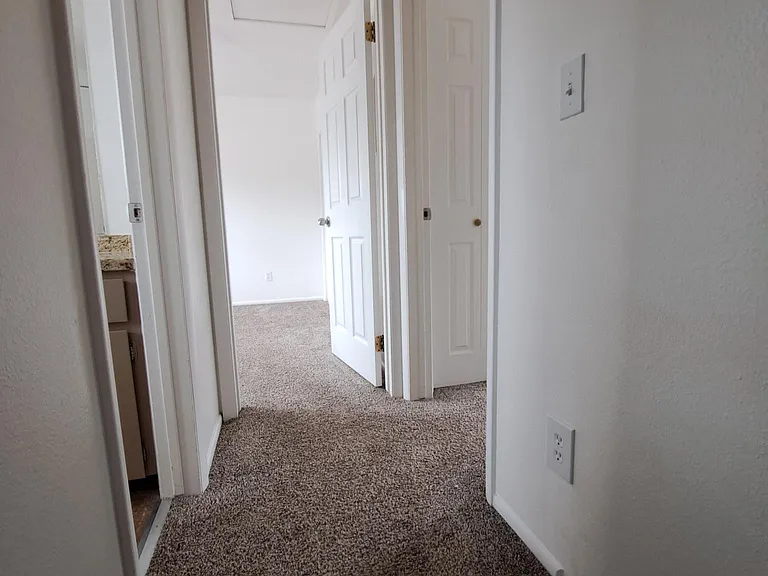1150 W 360 N #32 — Photo 10