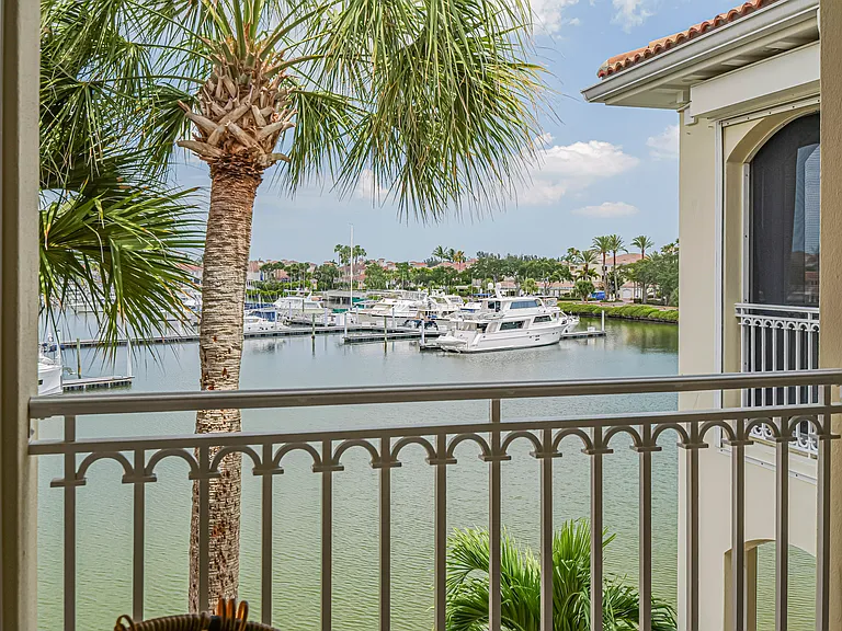 5225 E Harbor Village Dr #303 — Photo 27