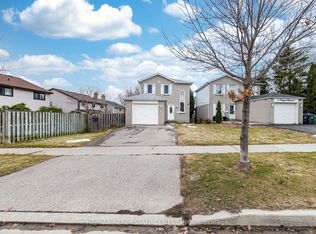 1 Northgate Blvd, Brampton, ON L6S 4G6