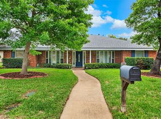 1013 Briarcreek Dr, Arlington, TX 76012