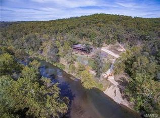 82 Idlewild Rd, Steelville, MO 65565