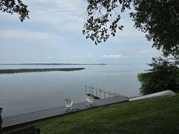 2nd image of 10796 W Lakeshore Dr
