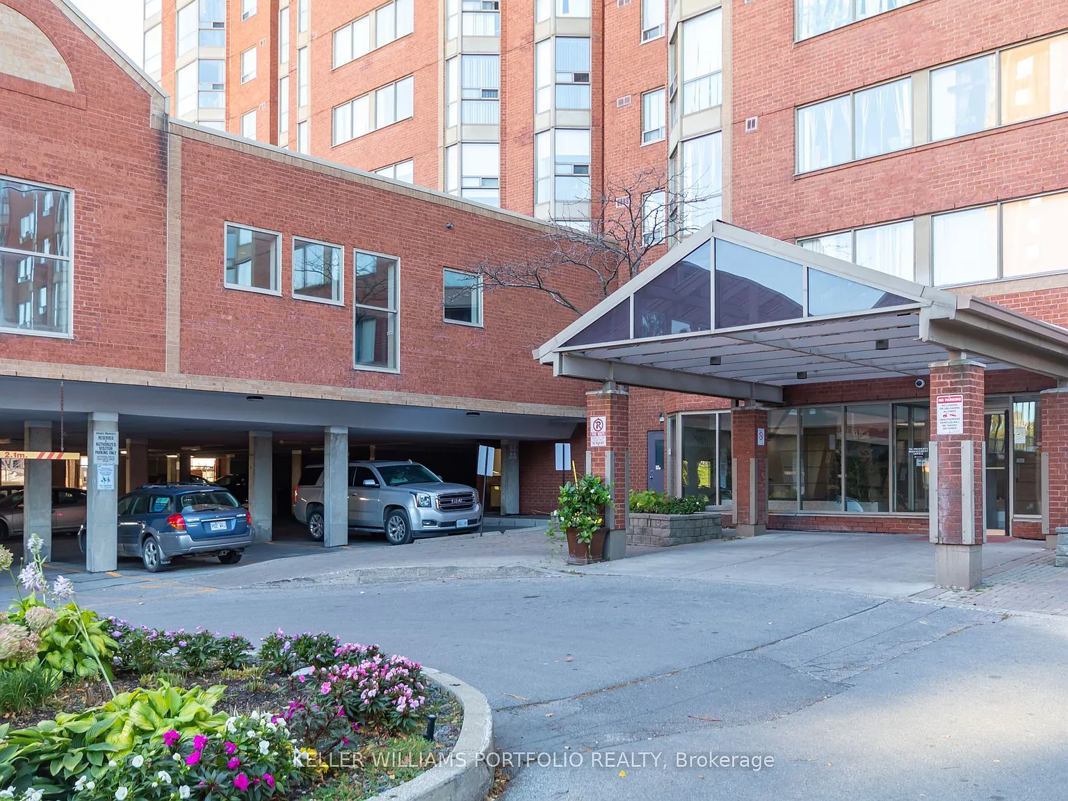 3 bed, $2,750 — Photo 2