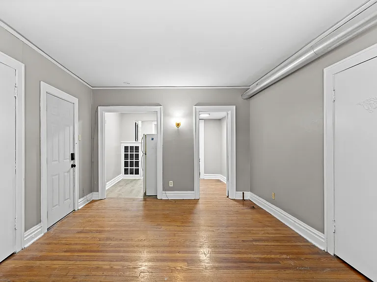 5618 S Grand Blvd — Photo 14