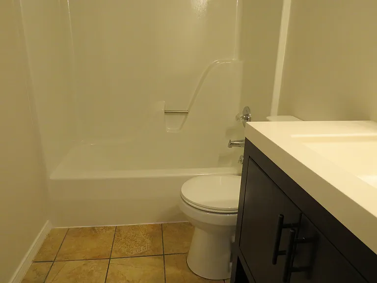 244 Carriage Ct — Photo 16