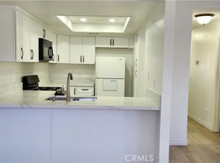 713 Walnut Dr, Lake Elsinore, CA 92530