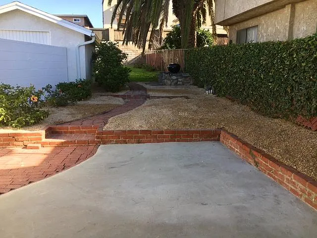 410 N Gertruda Ave — Photo 10