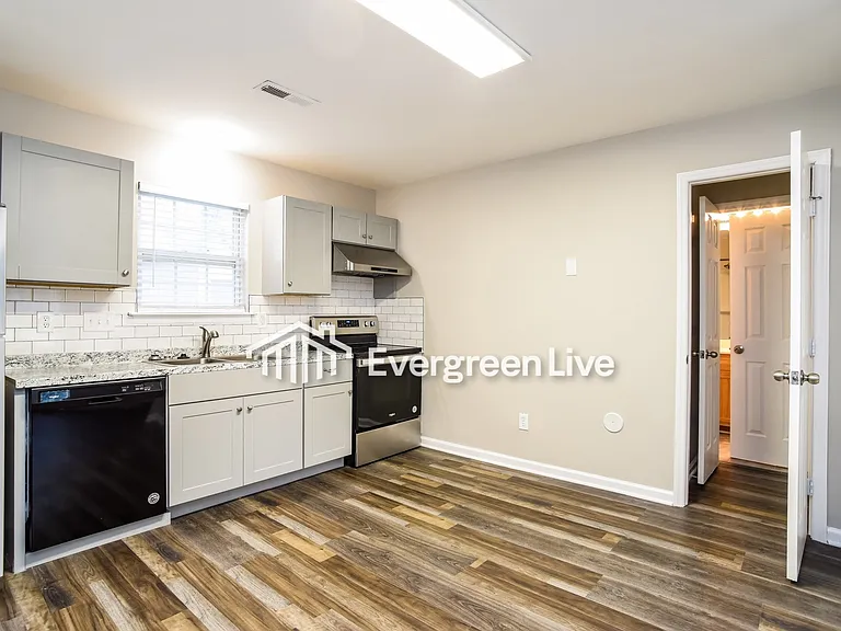 5735 Joshua Ln — Photo 5