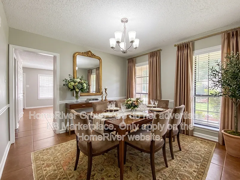 3 bed, 2.0 bath, 1544 sqft, $1,745 — Photo 3