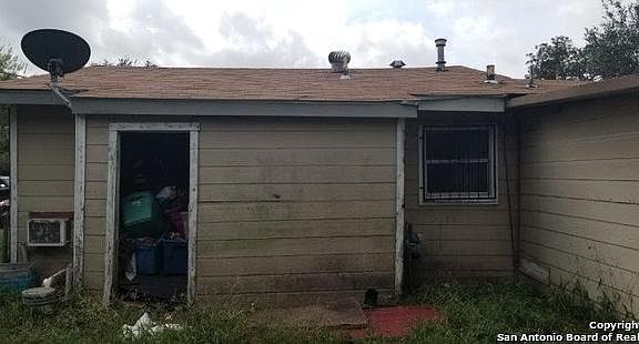 5th image of 219 Cliffwood Dr